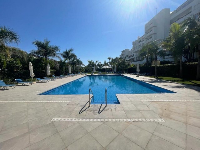 3 Soveroms Leilighet i Guadalmina Baja