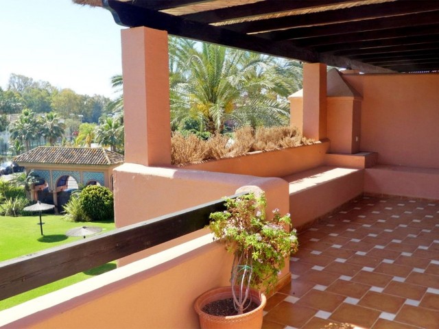 Apartment, Guadalmina Baja, R4688896