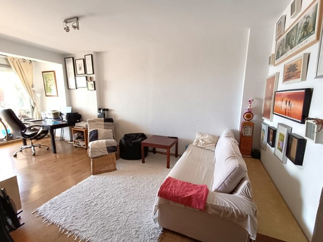 Apartamento con 2 Dormitorios  en Torreblanca