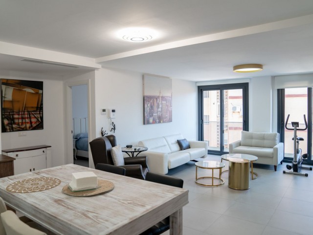 Apartamento, Fuengirola, R4691437