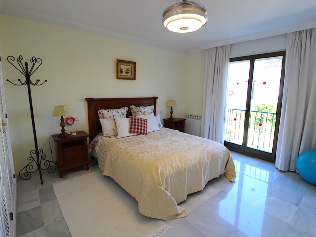 5 Bedrooms Villa in San Pedro de Alcántara
