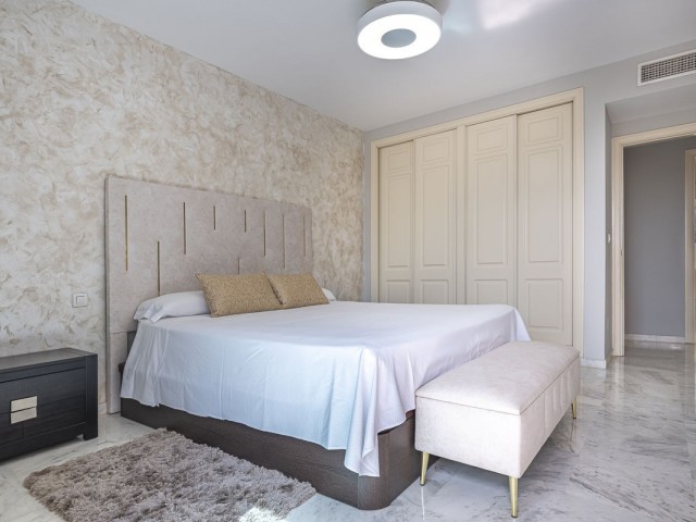 Appartement avec 3 Chambres  à Bahía de Marbella