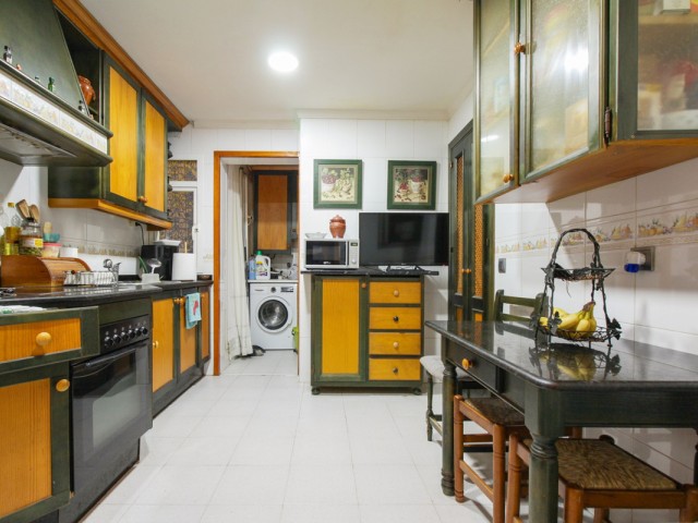 Appartement, Estepona, R4706044