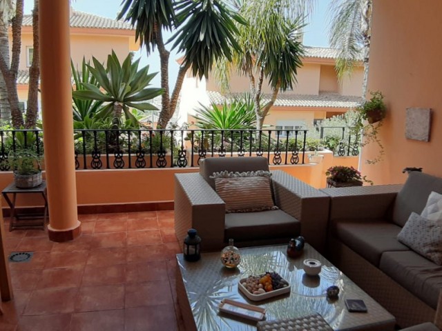 Apartamento, Marbella, R4106764