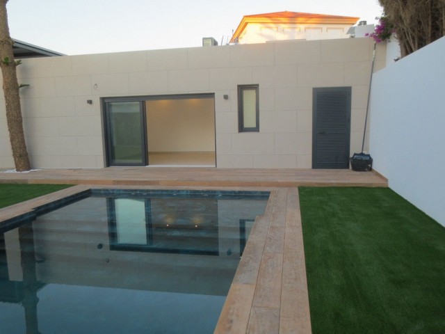 Villa, El Coto, R4708732