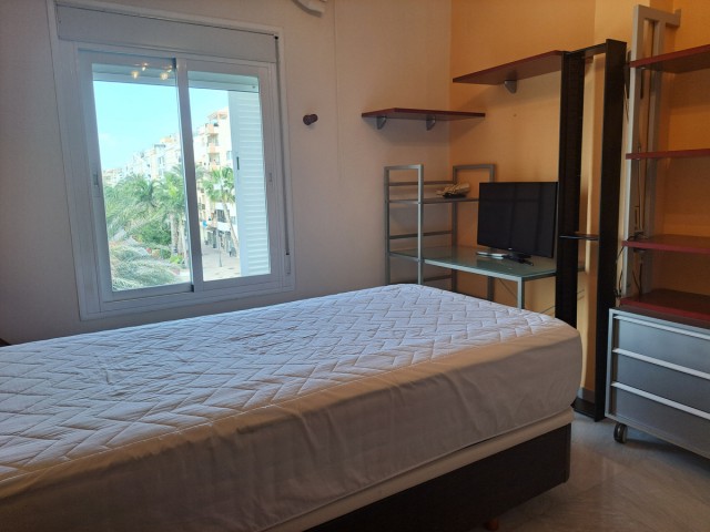 6 Bedrooms Apartment in Estepona