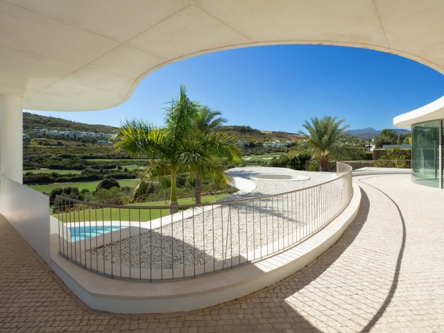 4 Bedrooms Villa in Casares