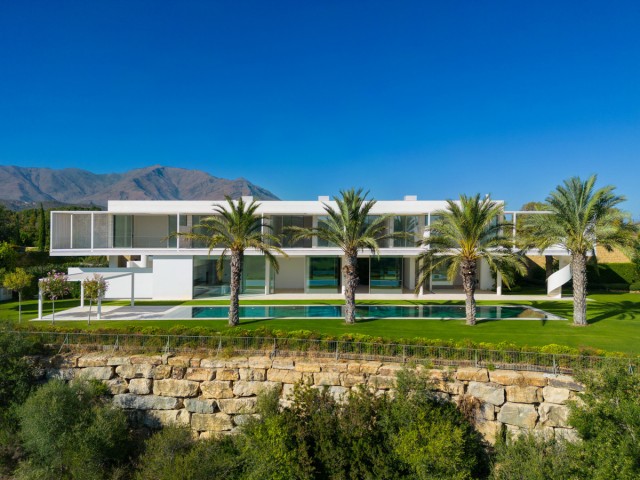 Villa Casares - R4709350