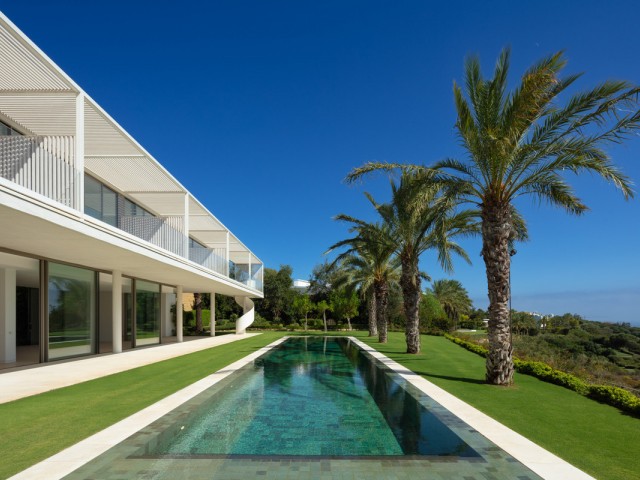 Villa avec 5 Chambres  à Casares