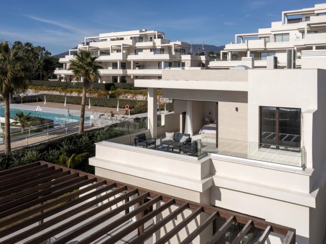 5 Soveroms Villa i New Golden Mile