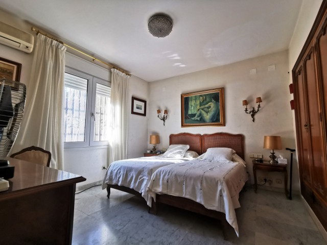 Villa avec 11 Chambres  à Torremolinos