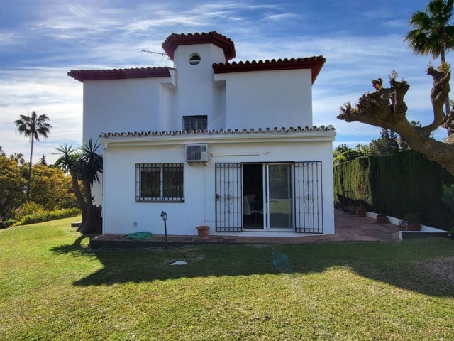 Villa, Calahonda, R4619845