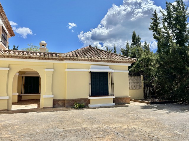 Villa avec 4 Chambres  à Sotogrande Costa
