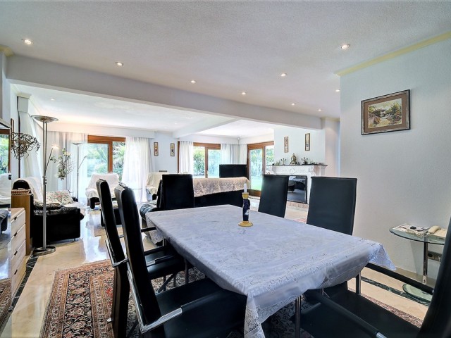 5 Bedrooms Villa in Costalita