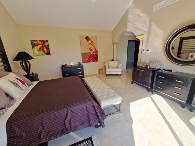 6 Bedrooms Villa in La Mairena