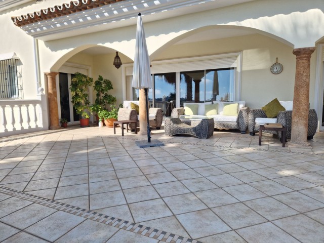 6 Bedrooms Villa in La Mairena