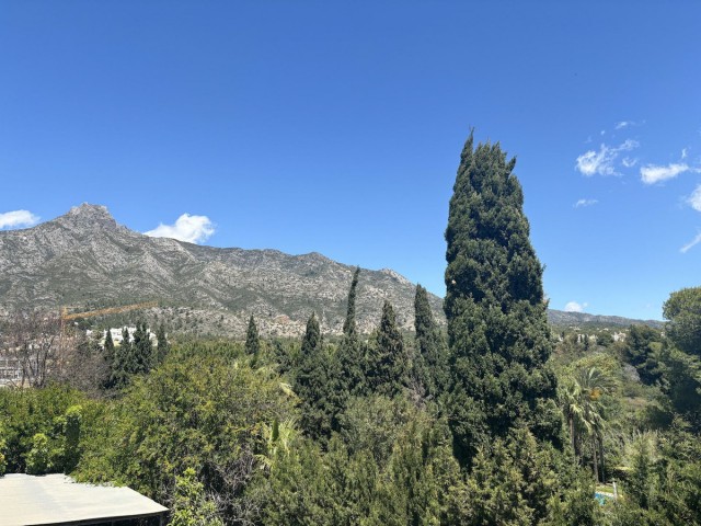 Villa con 6 Dormitorios  en The Golden Mile