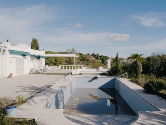 Villa con 6 Dormitorios  en The Golden Mile