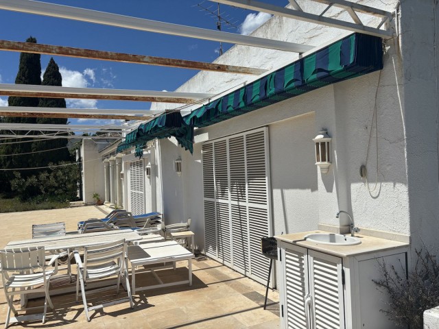 Villa con 6 Dormitorios  en The Golden Mile