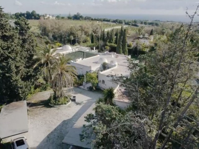 Villa con 6 Dormitorios  en The Golden Mile