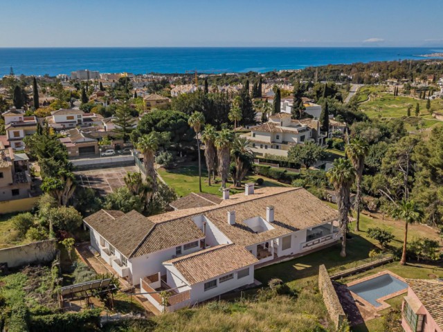 7 Soveroms Villa i Marbella