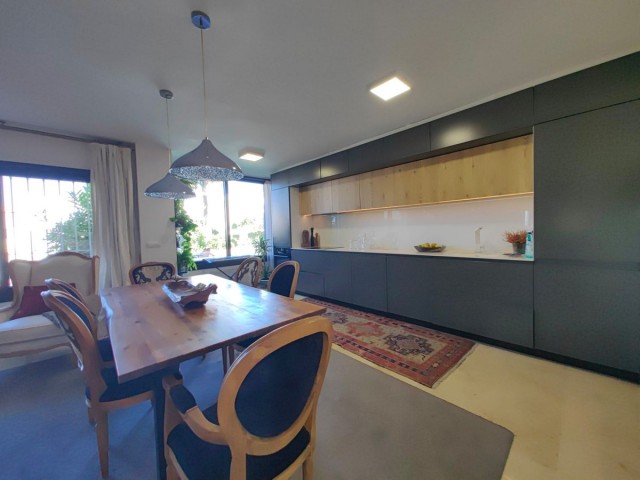 Apartamento, Estepona, R4710334