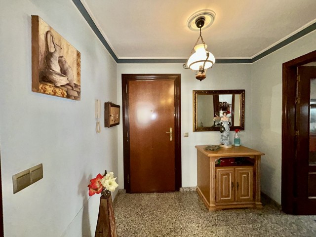Apartment, Fuengirola, R4721857