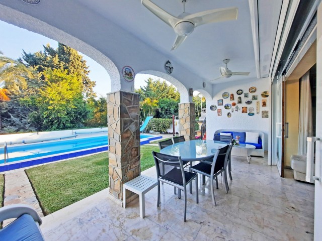 Villa avec 5 Chambres  à Benalmadena Costa