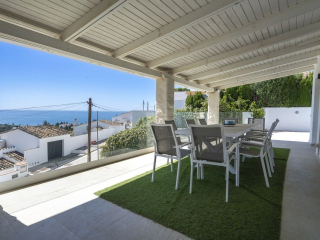 5 Bedrooms Villa in La Cala de Mijas