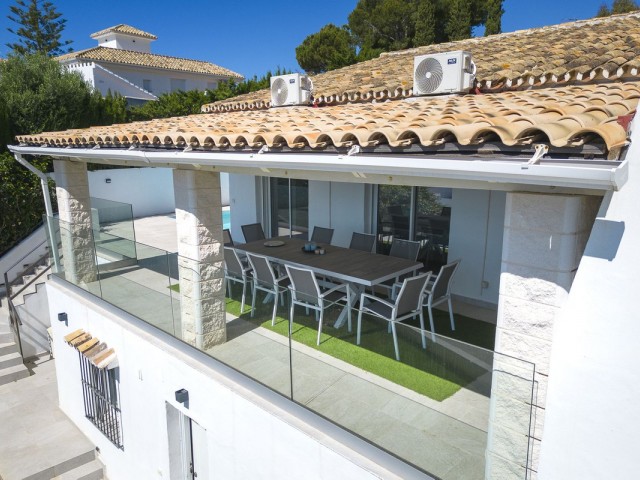 5 Bedrooms Villa in La Cala de Mijas