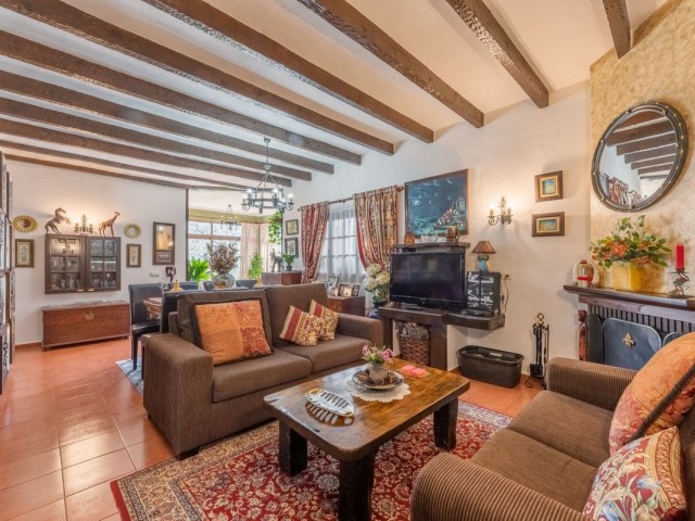 Apartment, Benahavis, R4731853