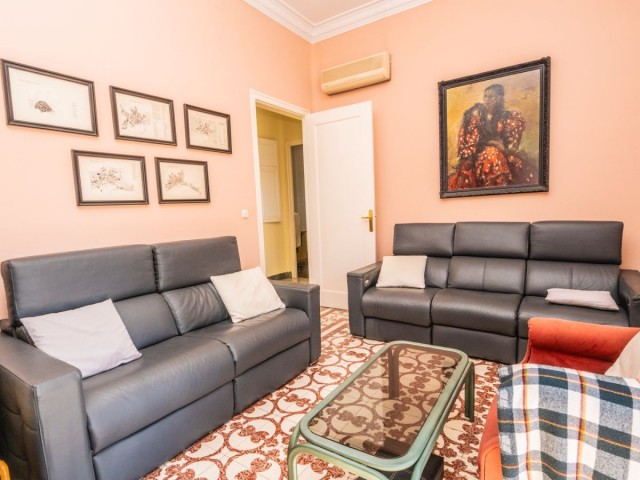 6 Bedrooms Villa in Málaga