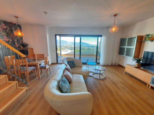 Apartamento con 2 Dormitorios  en Calanova Golf