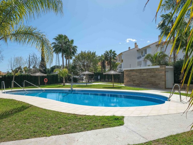 Villa, Riviera del Sol, R4673038