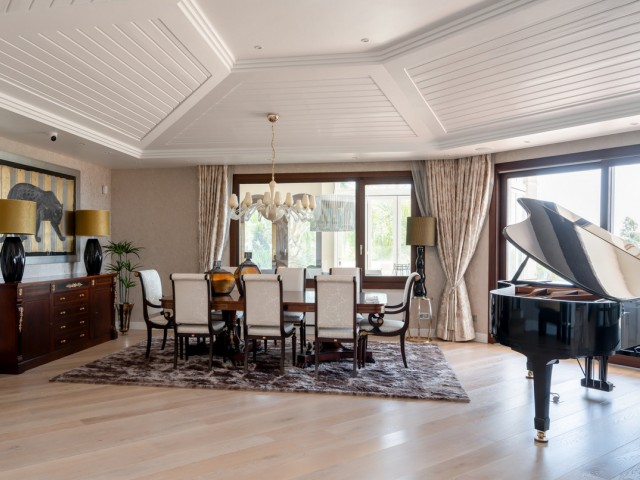 7 Bedrooms Villa in Hacienda Las Chapas