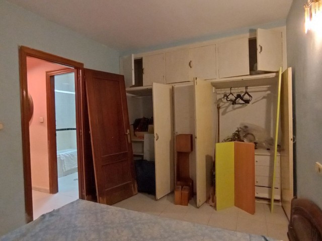 Apartamento con 2 Dormitorios  en Los Boliches