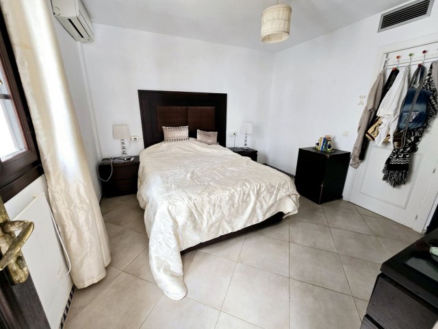 3 Bedrooms Apartment in La Duquesa