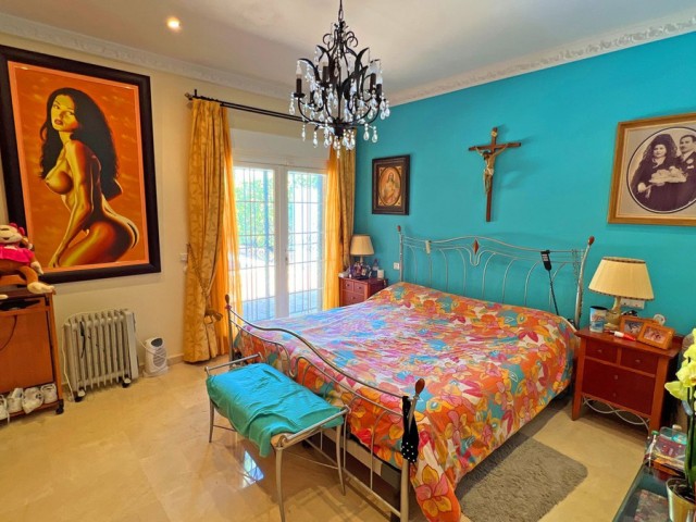 Villa con 6 Dormitorios  en Reserva de Marbella