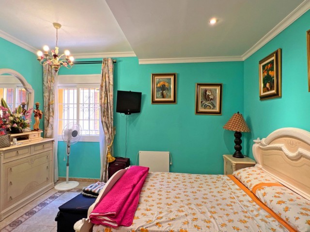 Villa con 6 Dormitorios  en Reserva de Marbella