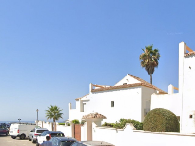 4 Bedrooms Townhouse in Marbella