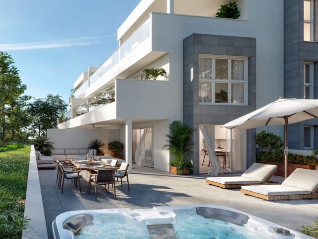 Apartamento con 3 Dormitorios  en Benalmadena Costa