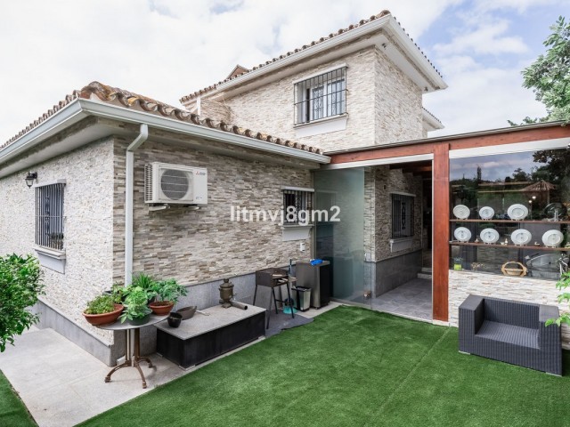 Huvila, Artola, R4747441