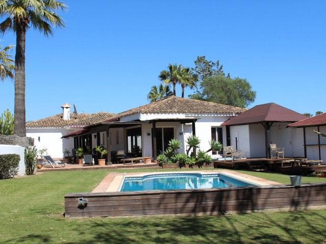 Villa, Sotogrande Costa, R4749601