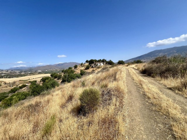 Plot, La Cala, R4762198