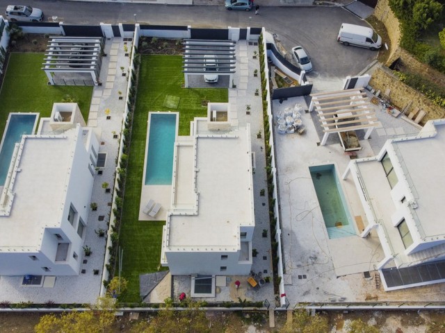 6 Schlafzimmer Villa in New Golden Mile