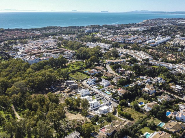 6 Makuuhuoneen Huvila New Golden Mile