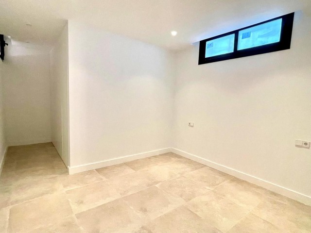 6 Bedrooms Villa in Atalaya