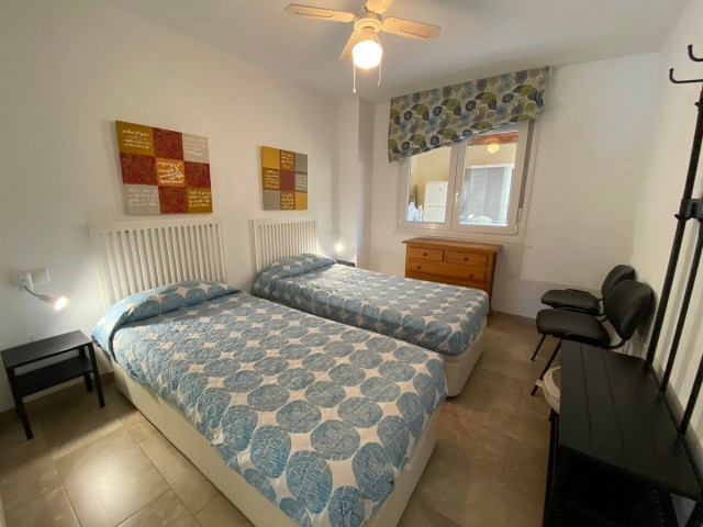 2 Slaapkamer Appartement in Carvajal