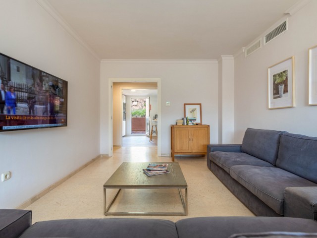 Apartment, Marbella, R4764721