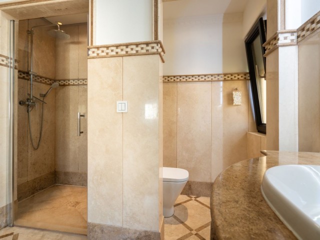 5 Bedrooms Villa in La Cala de Mijas